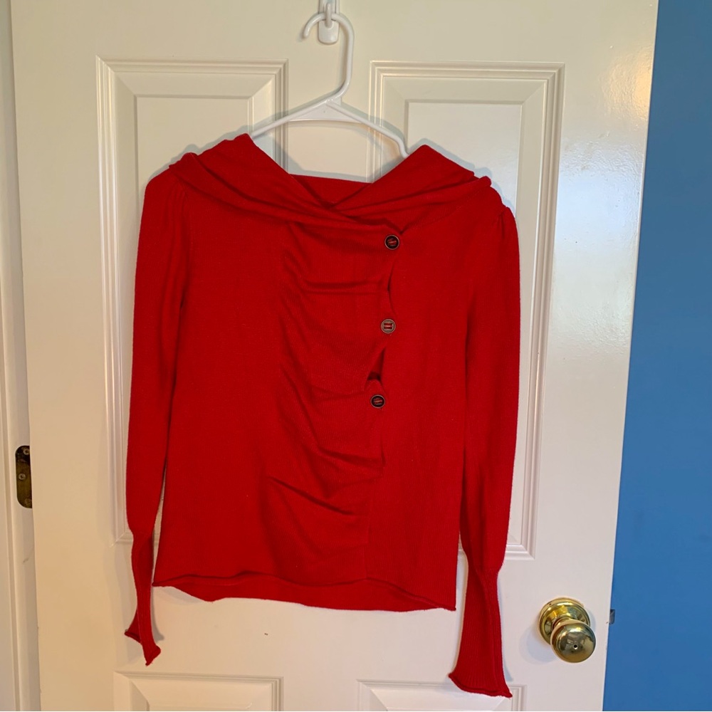 Persnickety girls’ size medium red hood button-up sweater